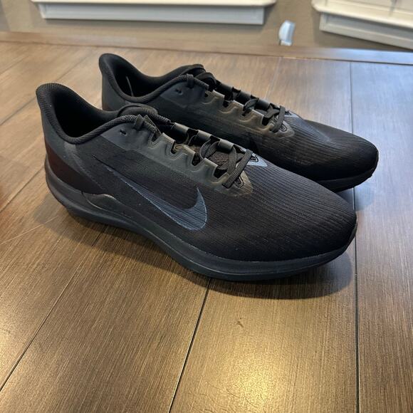 Nike Air Winflo 9 Black/Dark Smoke Grey Men’s Size 14 main image 10